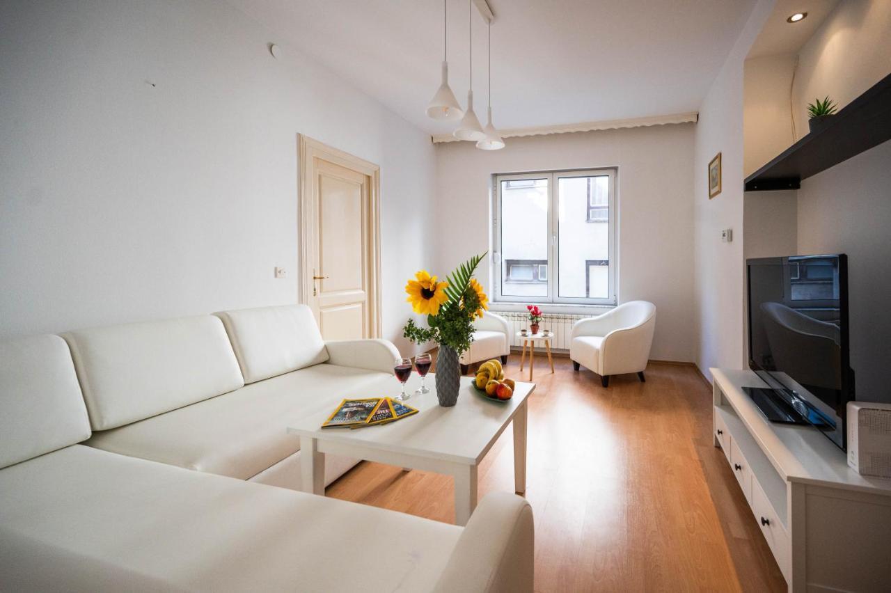 Bright And Modern 1Bdr Apartment In The Center SJJ Exteriér fotografie
