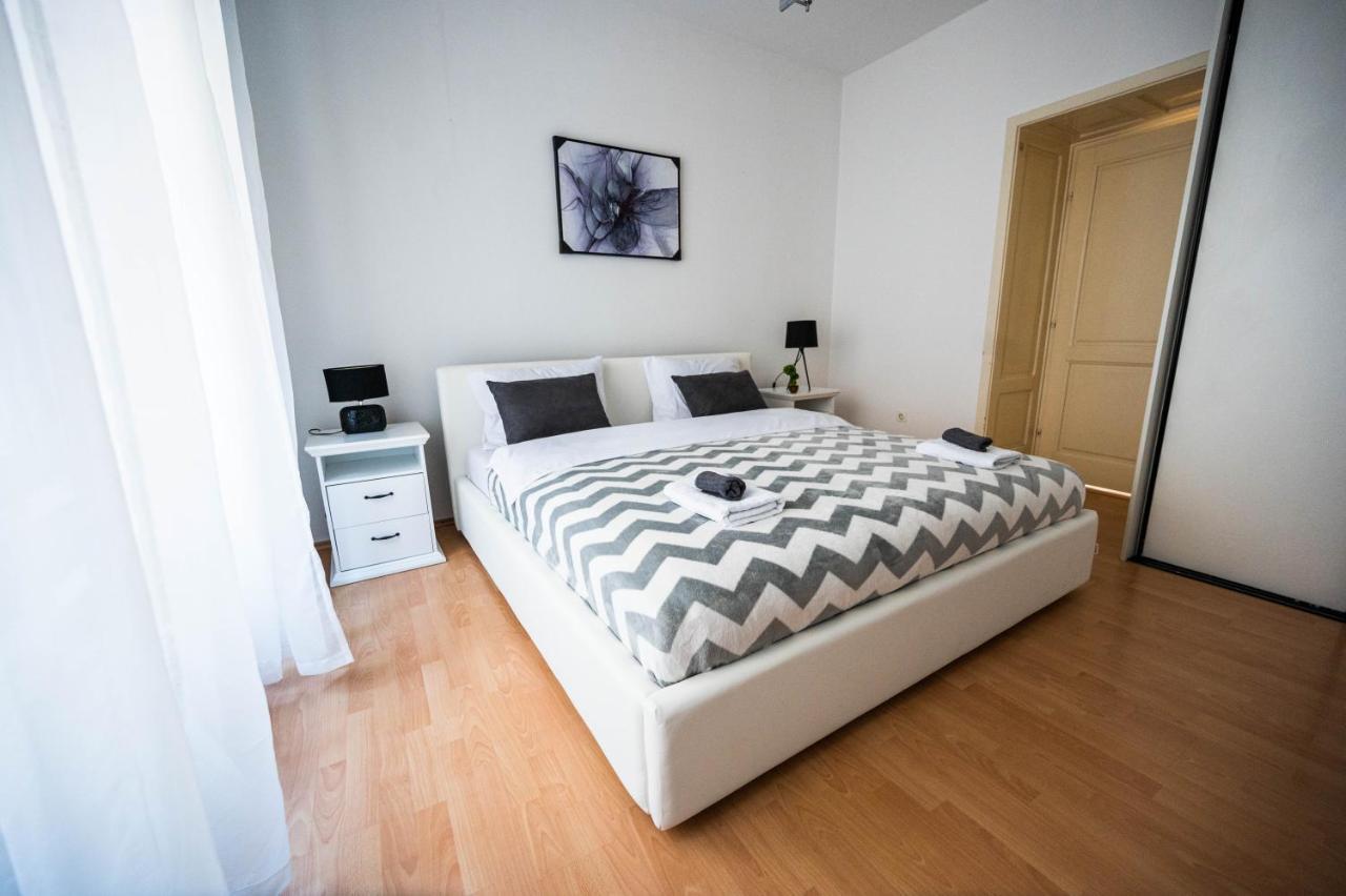 Bright And Modern 1Bdr Apartment In The Center SJJ Exteriér fotografie