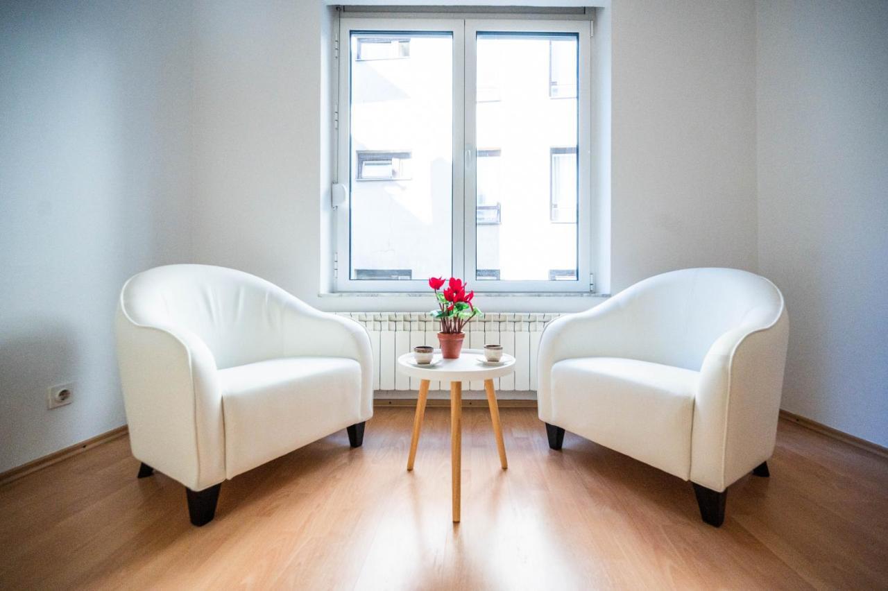 Bright And Modern 1Bdr Apartment In The Center SJJ Exteriér fotografie
