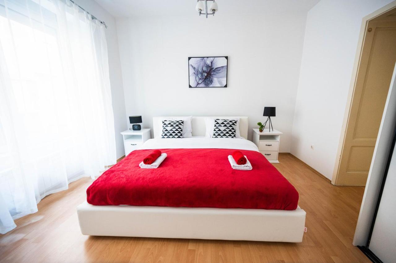 Bright And Modern 1Bdr Apartment In The Center SJJ Exteriér fotografie